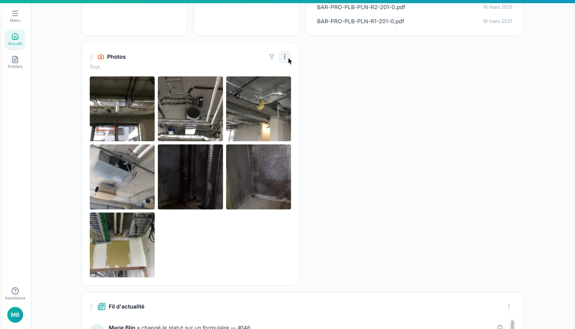 Trois petits points en haut à droite du widget Photos